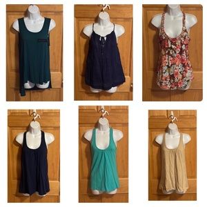 🚫ITEM SOLD🚫Womens racerback/no sleeve top bundle of (6)Sz XS/S
